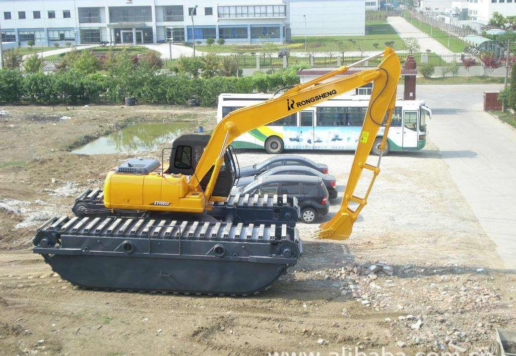 云南水上挖机出租价格